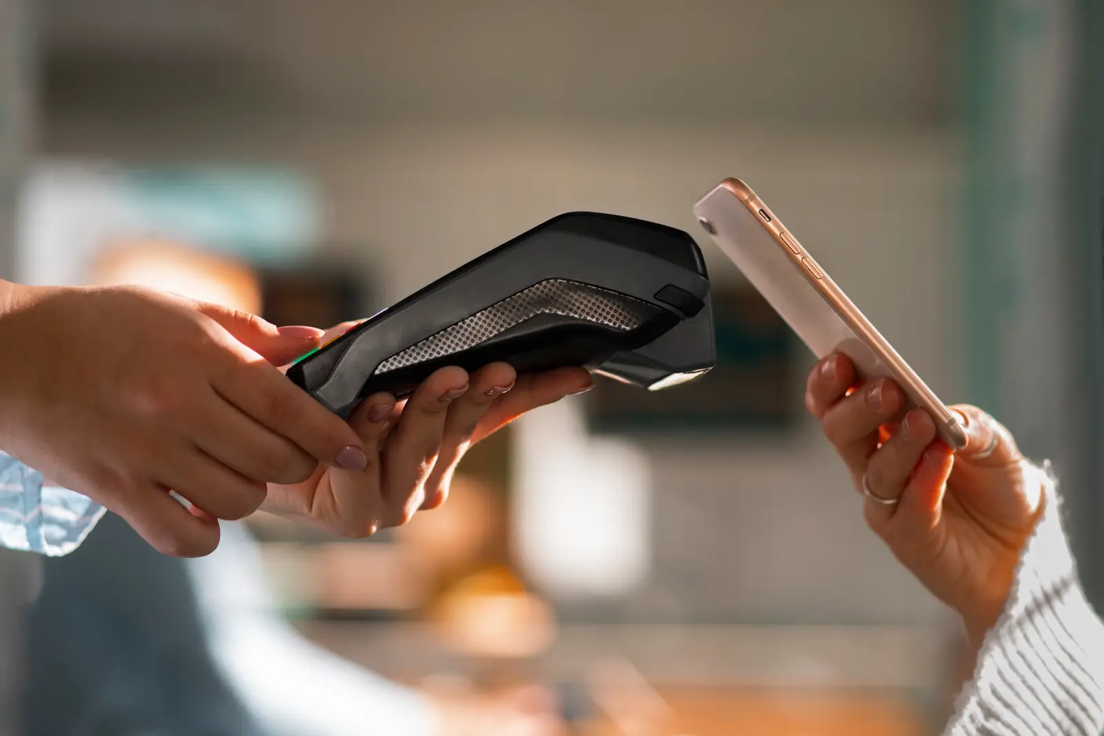 Why Tap-To-Pay Is Rewriting Point-Of-Sale For Small Teams